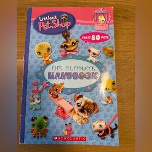 Littlest Pet Shop Ultimate Handbook - the first 80 pets VINTAGE